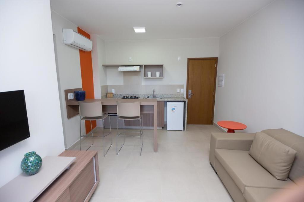 Caldas Novas Privê Alta Vista Thermas Resort - Sensacional! Apto Suíte Luxo 02 Quartos até 06 pessoas - Incrível! Esterno foto